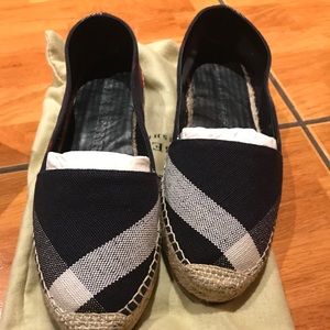 Burberry Flats
